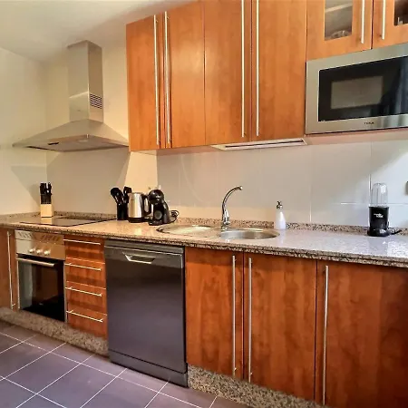 2 Bedroom Full Of Amenities - Large Terrace - Garden - Golf - Close To The Beach Apartmán *