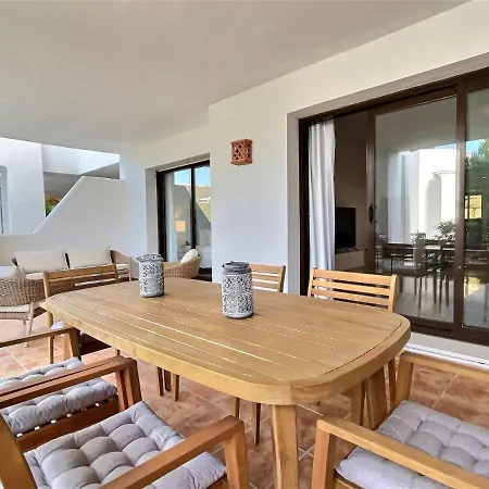 2 Bedroom Full Of Amenities - Large Terrace - Garden - Golf - Close To The Beach * Casares
